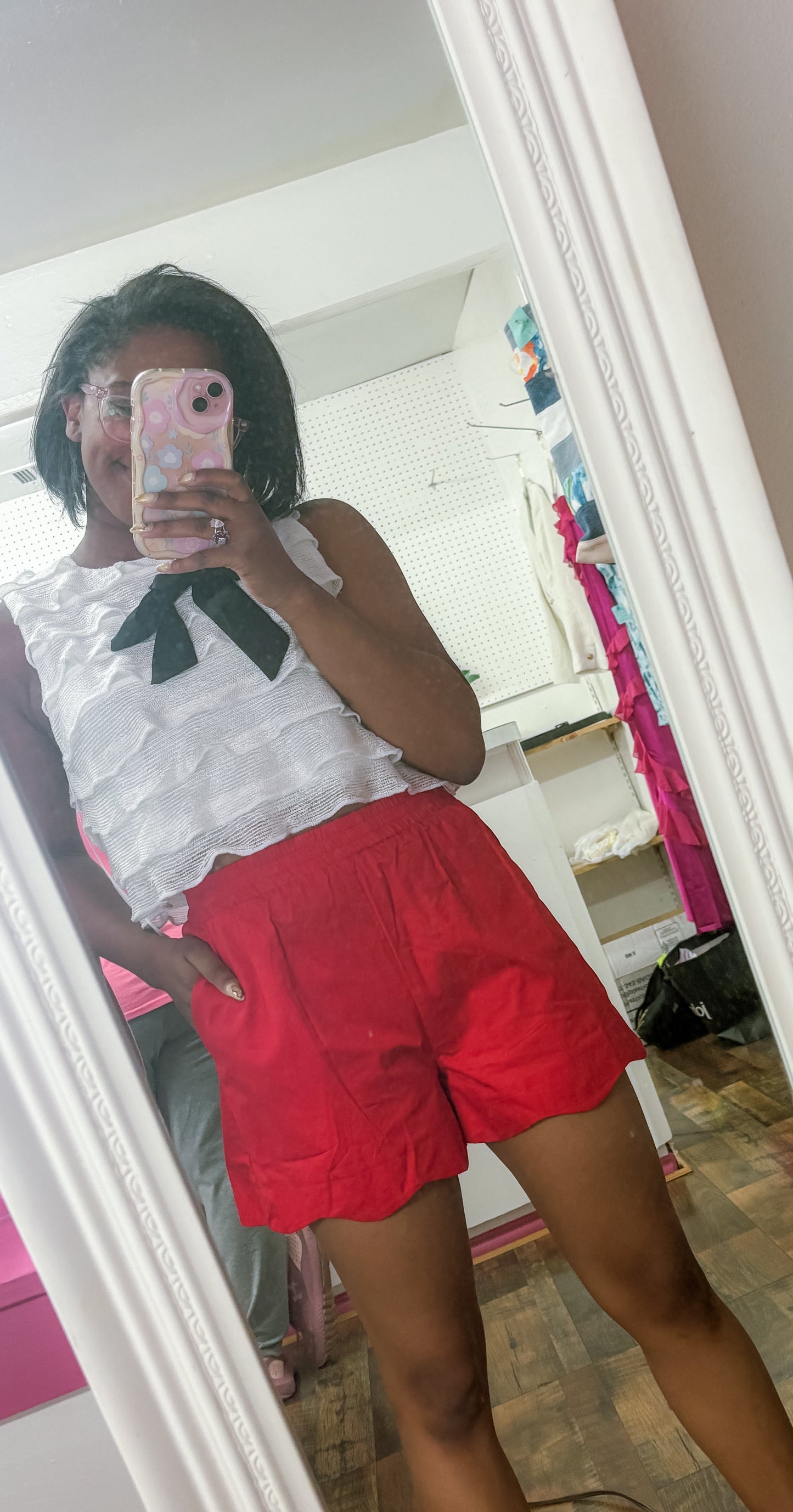 Virgina Scallop Hem Shorts