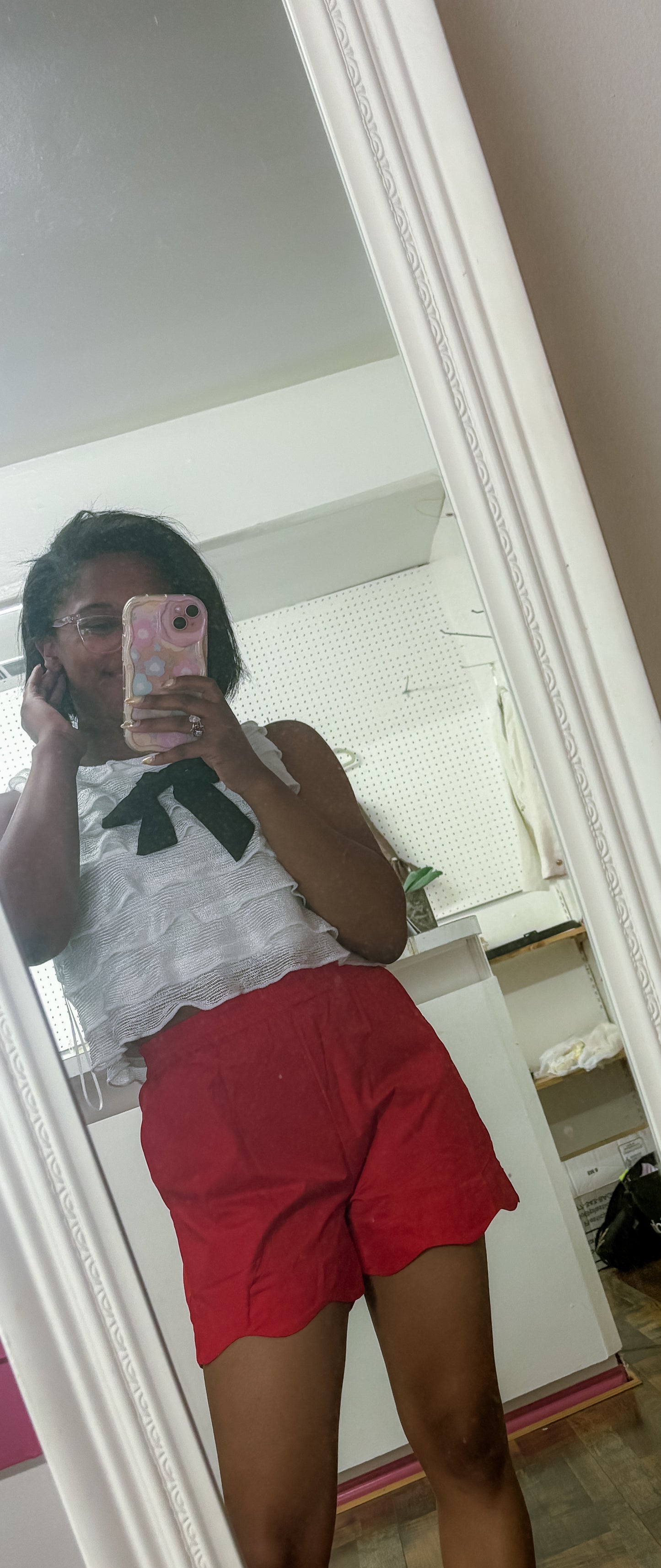 Virgina Scallop Hem Shorts